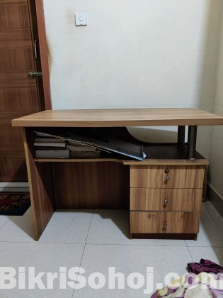 Used Reading table for sale